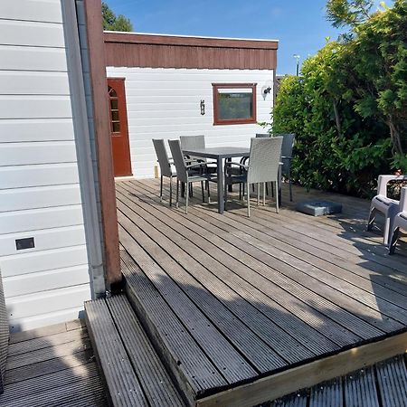 Vakantie Chalet マックム エクステリア 写真