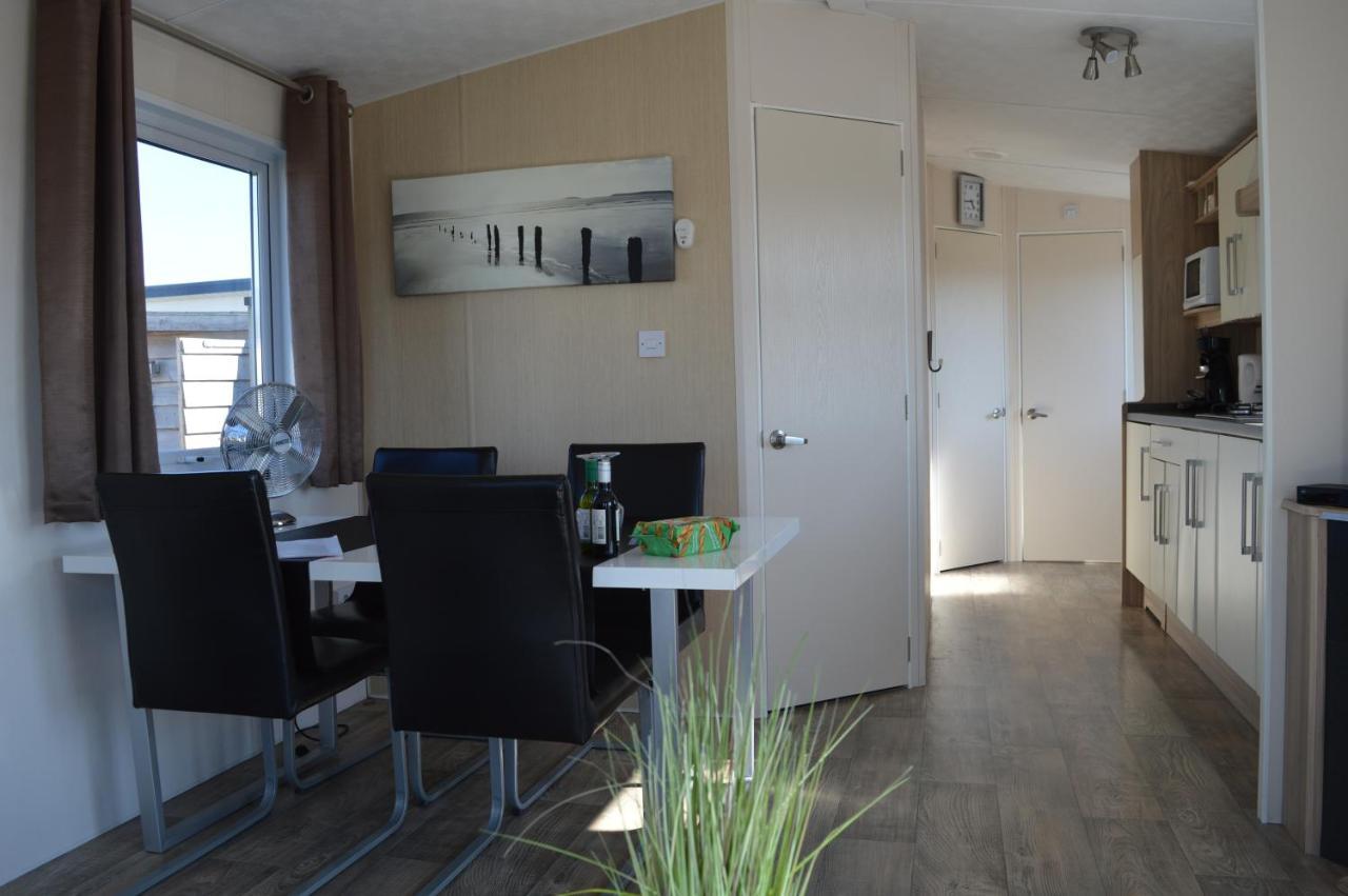Vakantie Chalet マックム エクステリア 写真