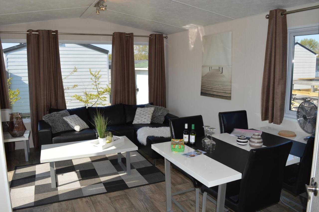 Vakantie Chalet マックム エクステリア 写真