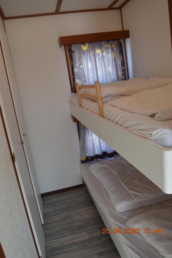 Vakantie Chalet マックム エクステリア 写真