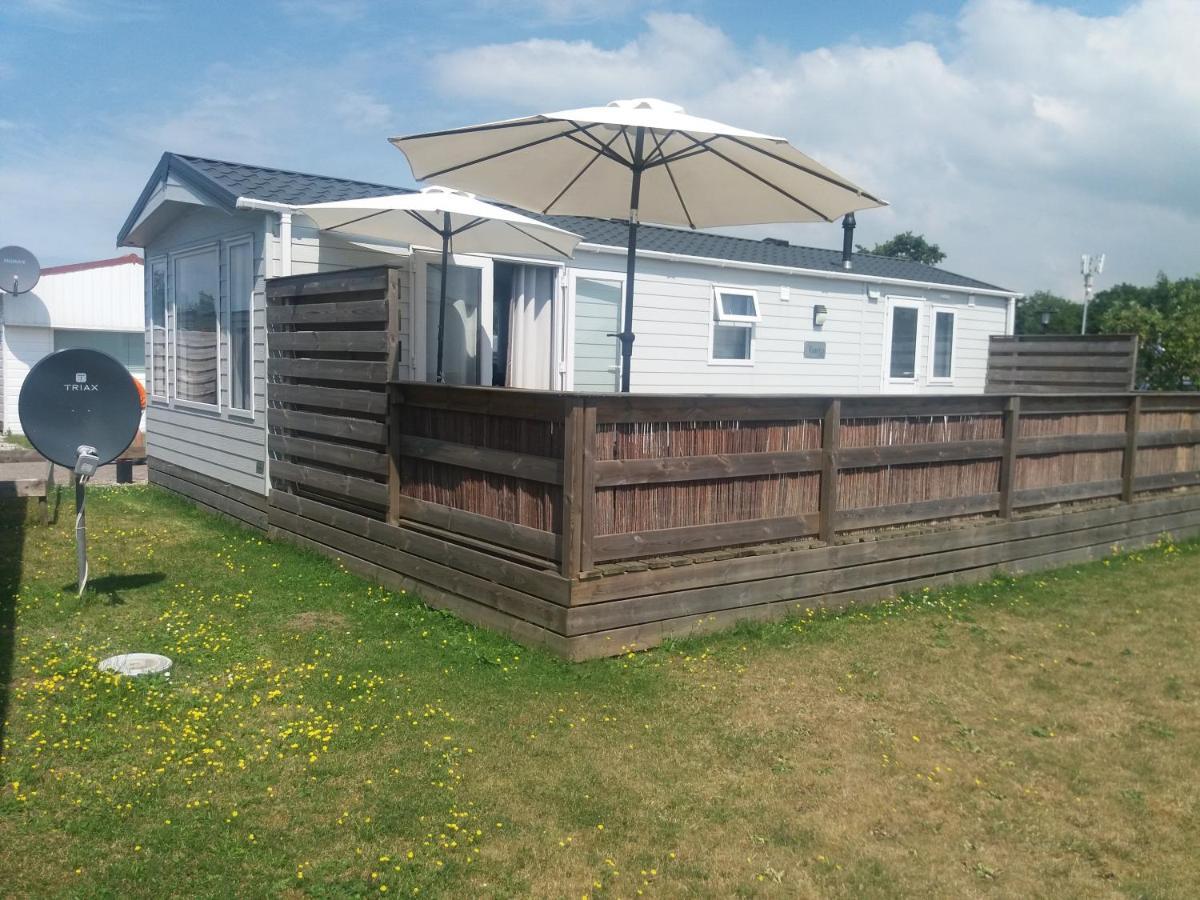 Vakantie Chalet マックム エクステリア 写真